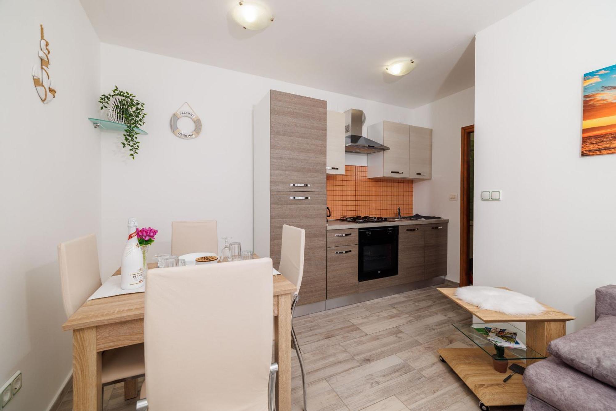 Apartments Luna Crikvenica Εξωτερικό φωτογραφία